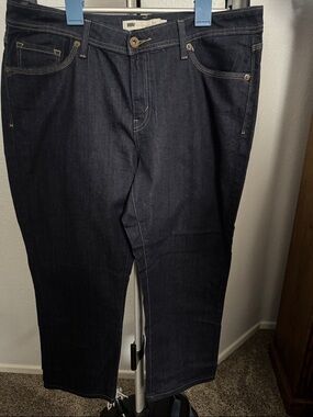 Levi's Women’s Dark Indigo Relaxed Jeans